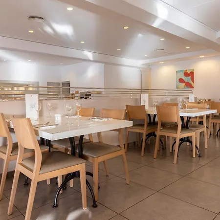 Üdülőközpont Hipotels Mediterraneo Club Sa Coma
